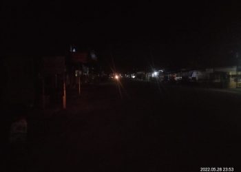 Suasana malam hari di Jalan Raya Ibukota Kabupaten Simalungun, Pamatang Raya. (Foto: Wahanainfo.com)