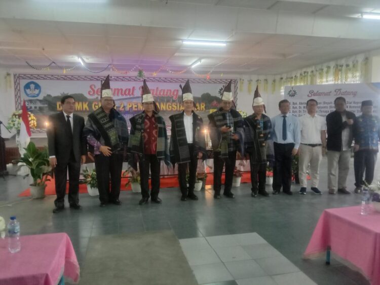 Kunjungan Kepala Staf Kepresidenan, Abednego Tarigan: SMK GKPS 2 Adalah Sekolah Unggulan