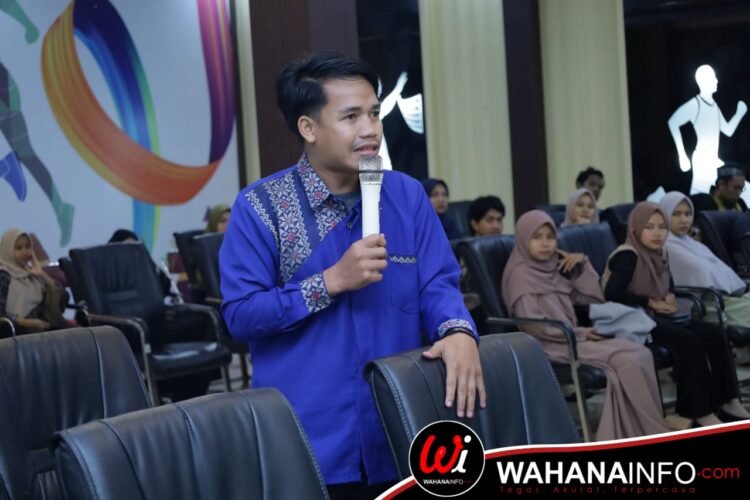 Arsyad Kamal Ketika Memberikan Keterangan