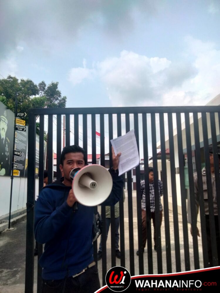 Jaringan Aktivis Mahasiswa (JAM) Lakukan Aksi Unjuk Rasa Di Depan Kantor Kejaksaan Labuhanbatu